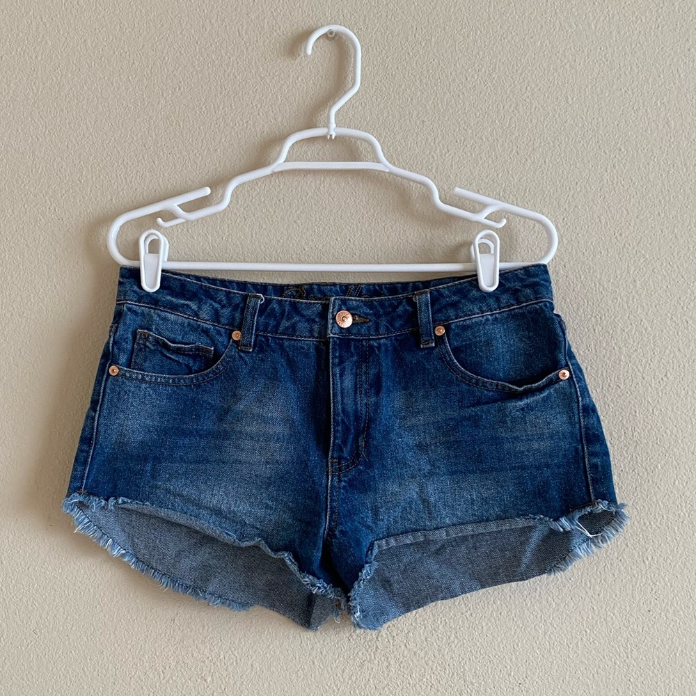 DELIA*S Dark Wash Denim Shorts